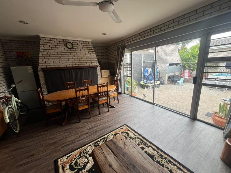 To Let 4 Bedroom Property for Rent in Brackenfell South Western Cape